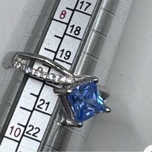 NWT Ryze Party Blue CZ .925 Sterling Silver Ring - Size 9
